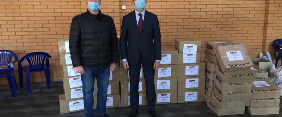 50 Grocery Packs For Needy Muslims From The Embassy Of Turkey